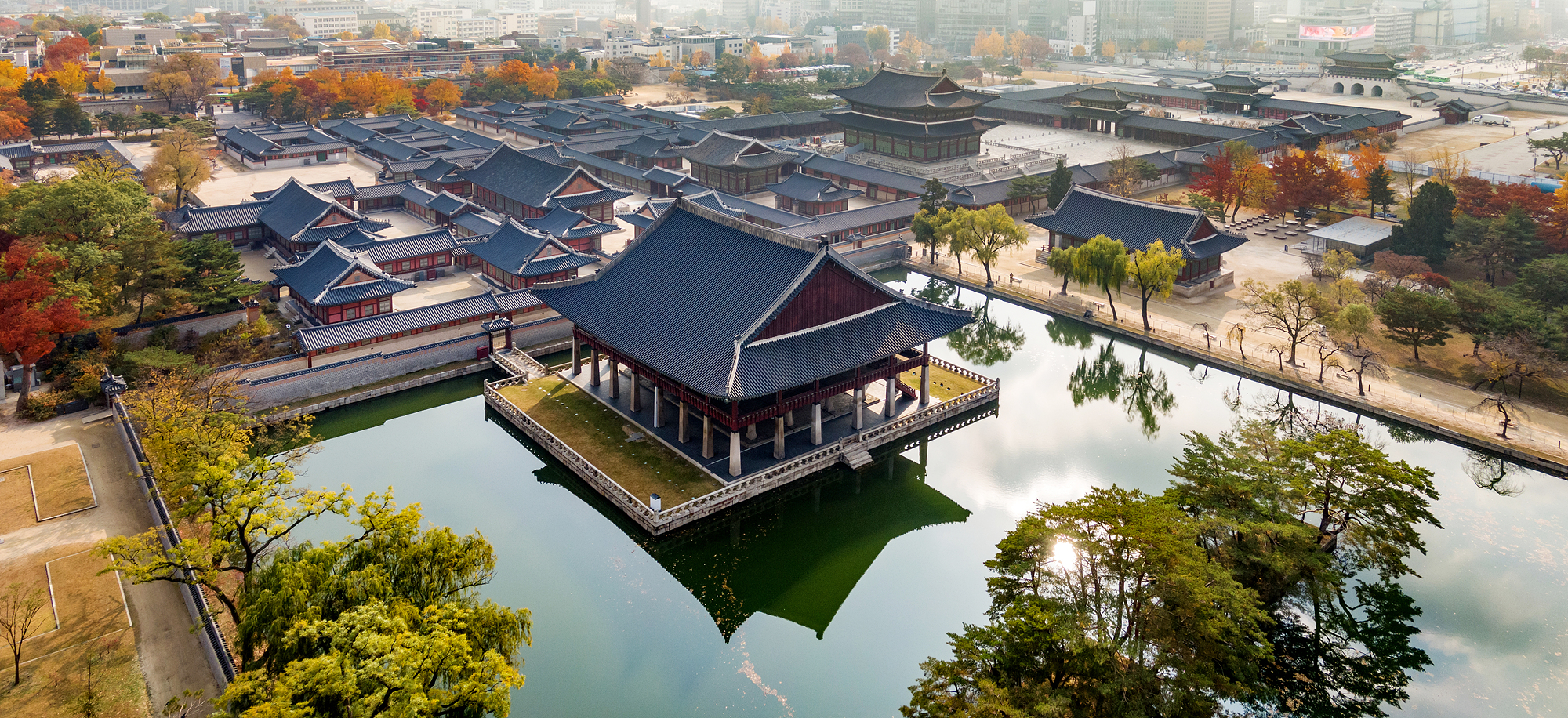 Exploring Gyeongbokgung Palace: A Glimpse into Korea’s Royal Heritage