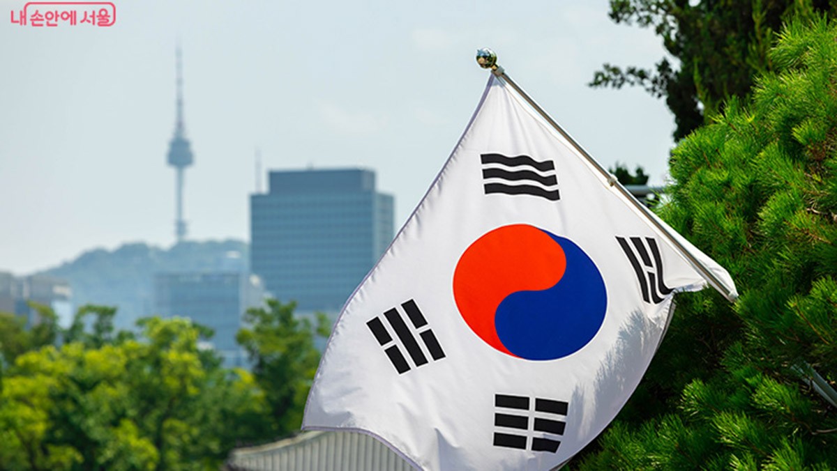 The Day Korea Shined Again: Understanding Gwangbokjeol (광복절) 2026